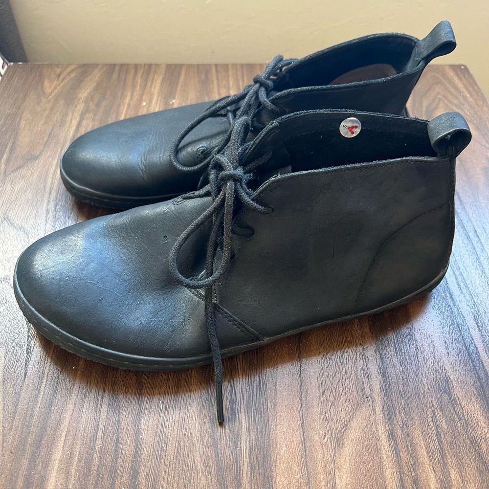 Vivo Barefoot Black Leather Boots Size 39 or 8.5 Womens